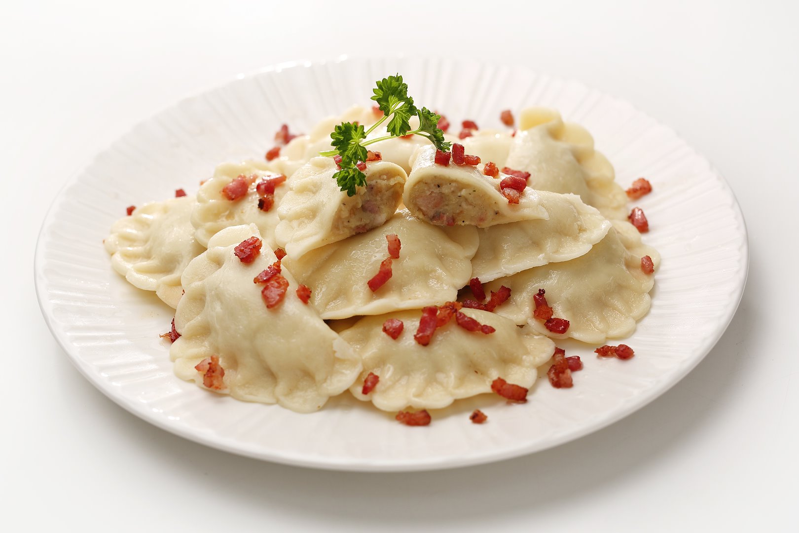 WESOŁA RODZINKA Pierogi 1kg chłopskie /4/